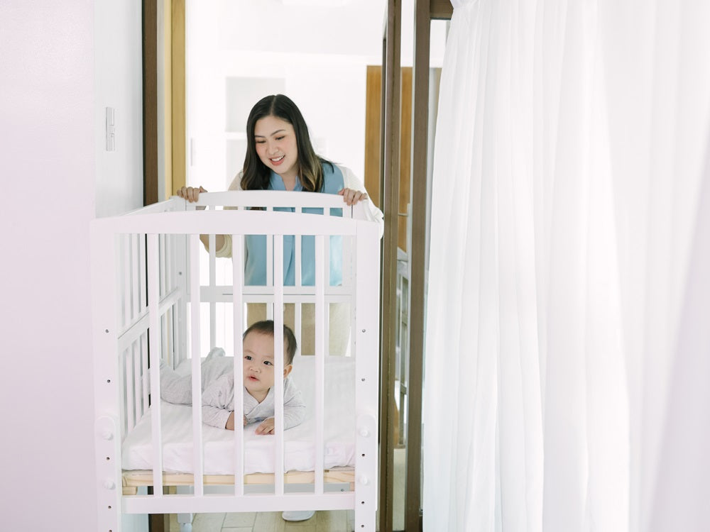 Yamatoya Nommoc Mini Crib - White