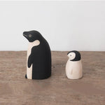 Load image into Gallery viewer, T-Lab. Pole Pole Parent and Child Wooden Penguins

