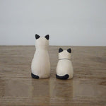 Load image into Gallery viewer, T-Lab. Pole Pole Parent and Child Wooden Siamese Cats
