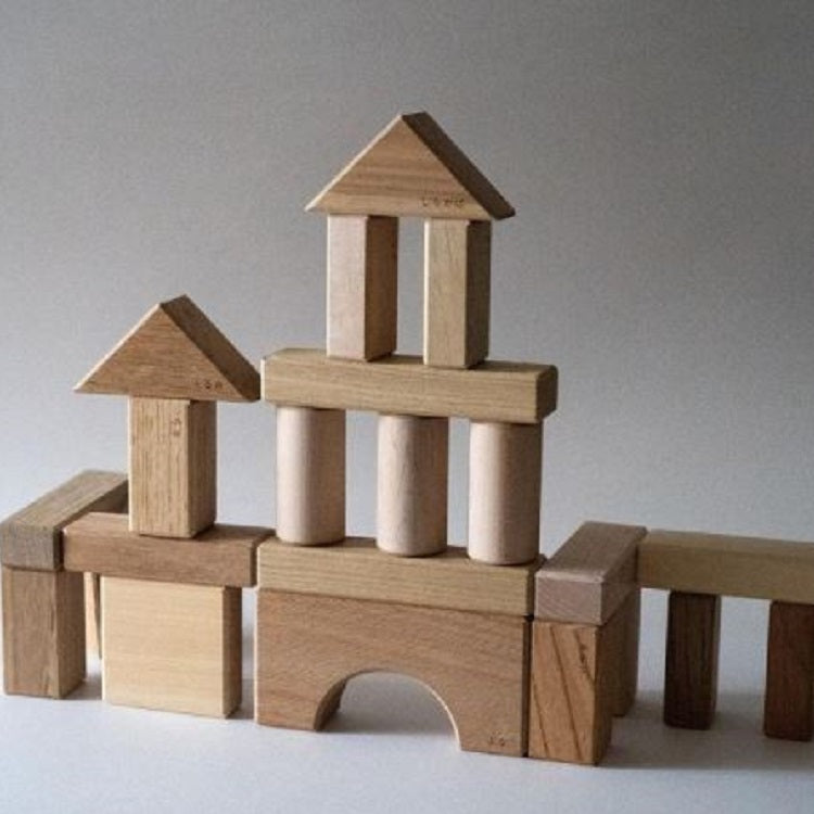 Oak Village Building Blocks In Wooden Box